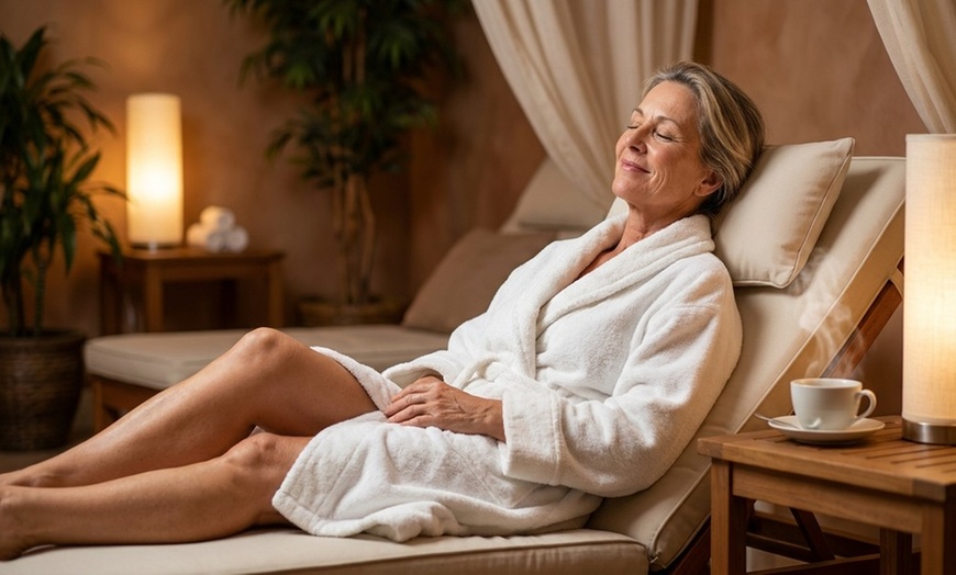 Image 7: Solo or Couples VIP Pampering Packages or 60-Minute Couples Massage