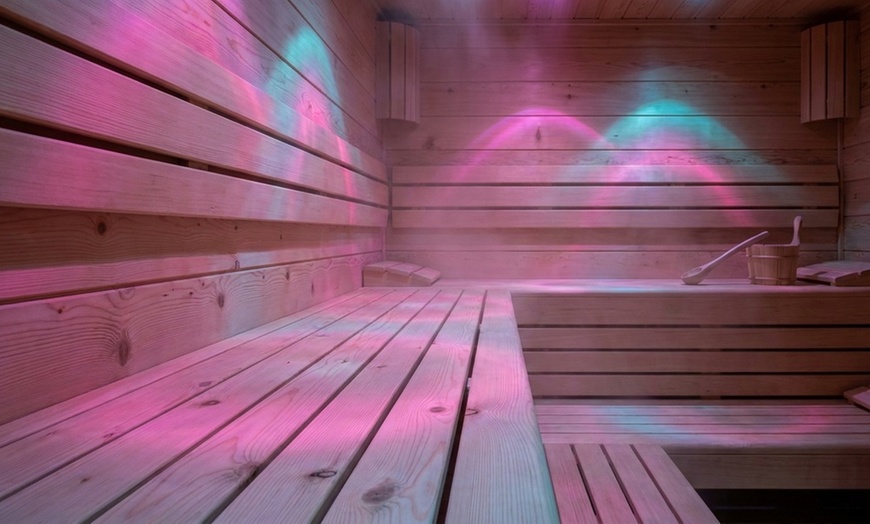 Image 8: Clear up Your Skin and Lungs with Halotherapy!