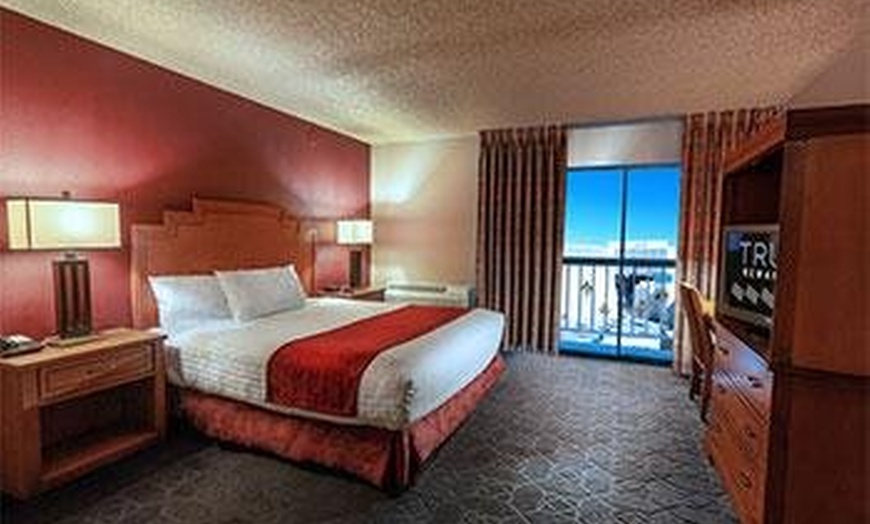 Image 13: Laughlin Casino Resort with Pool and Colorado River Views