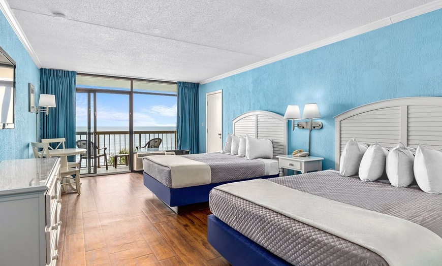 Image 18: 2-night+ Stay for 4 at Waterpark Resort in Myrtle Beach!
