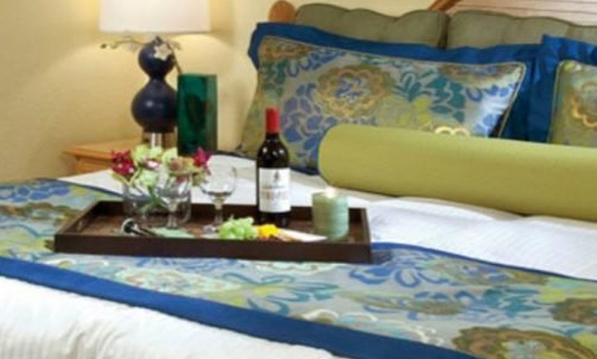 Image 27: Orlando Family Resort near Disney with Pools & Free Shuttle