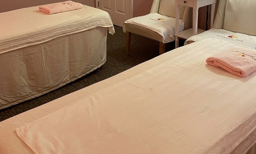 Image 2: One 60- or 90-Minute Couples Deep Tissue or Swedish Massage Package