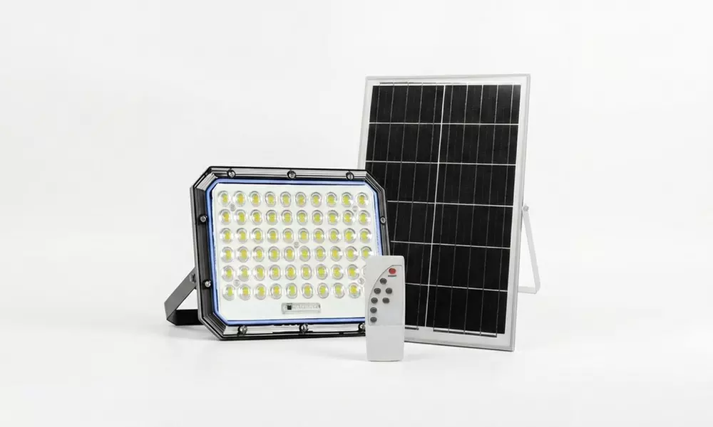 Led-solar floodlight voor buiten in watt naar keuze - Primary Image