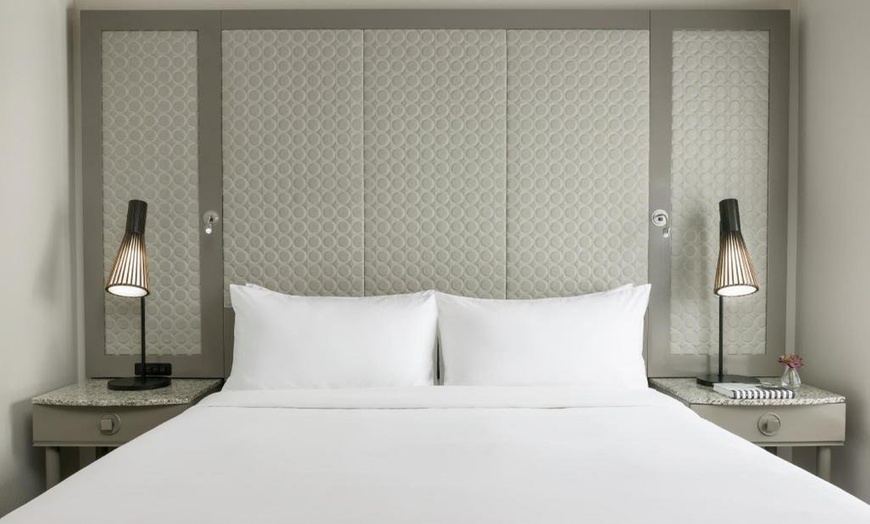Image 12: 4-Star Nob Hill Hotel with San Francisco Skyline Views