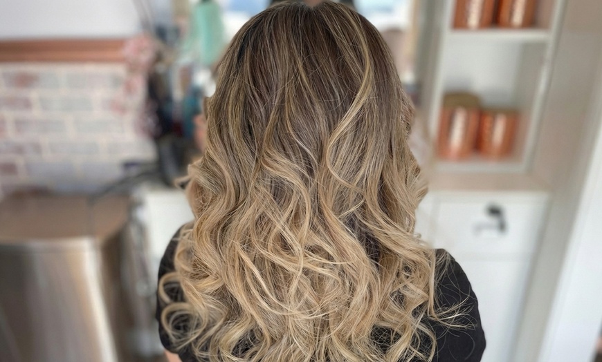 Image 3: Enjoy Haircut with Condition, Blowdry and Balayage or Touchup