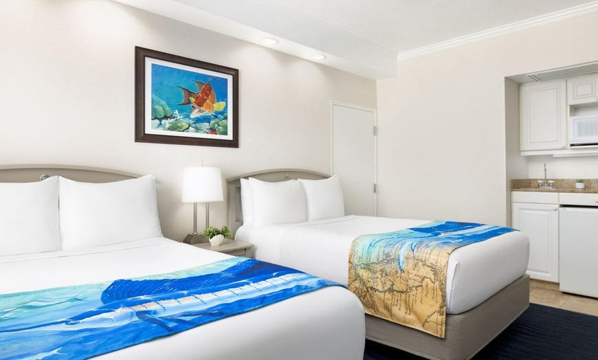 Image 25: St. Pete Beach Resort with Waterslide & Gulf Access