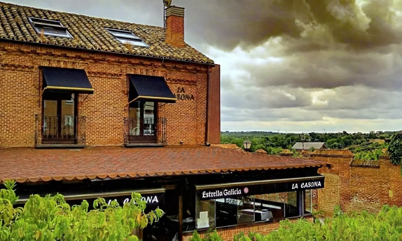 Experiencia gourmet española: menú degustación para 2 o 4 personas