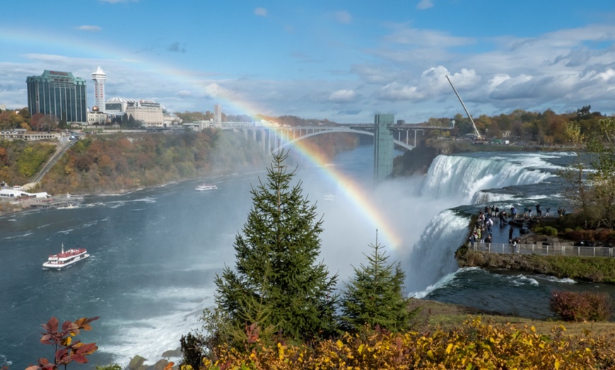 Image 3: Niagara Falls Day Trip from New York City with Amigo Tours