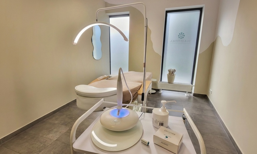 Image 2: Depilacja laserowa SHR na wybrane partie ciała: 3 lub 6 zabiegów