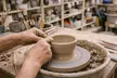 Taller de torno de 2 horas con decoración y esmaltado para 1 o 2 personas con hasta un 34% de descuento - Second Medium