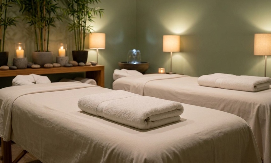 Image 7: Enjoy a 60-Minute Couples Body Massage with Hot Stones