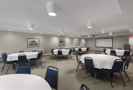 Business center and meeting rooms
