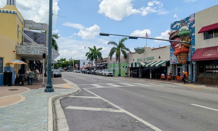 Image 5: Up to $maximum_of_discount_percentage Off – Guided Miami City Tour
