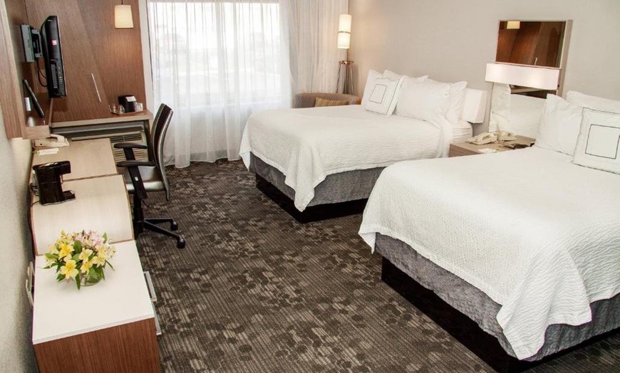 Image 8: Rocky Mount Hotel near I-95 with Indoor Pool