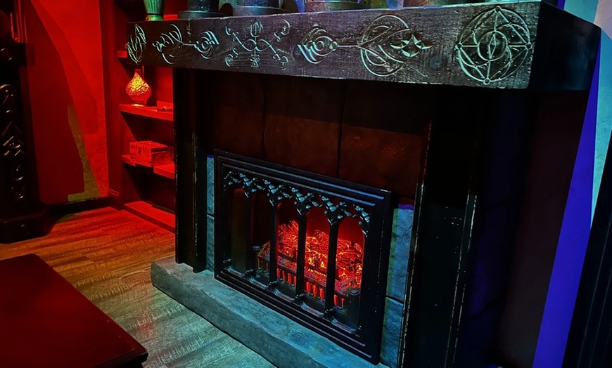 Image 2: Experience Thrills at Escape in Time – From Cursed Ships to Cryosleep