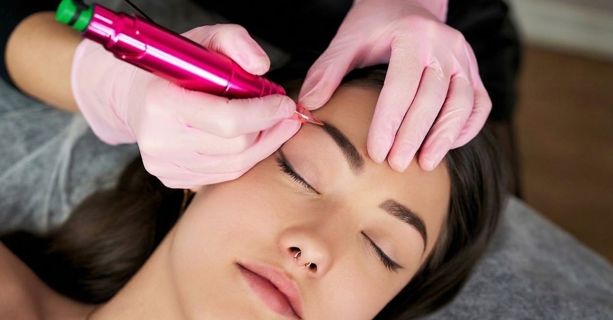Micropigmentación de labios, ojos o cejas en Madrid