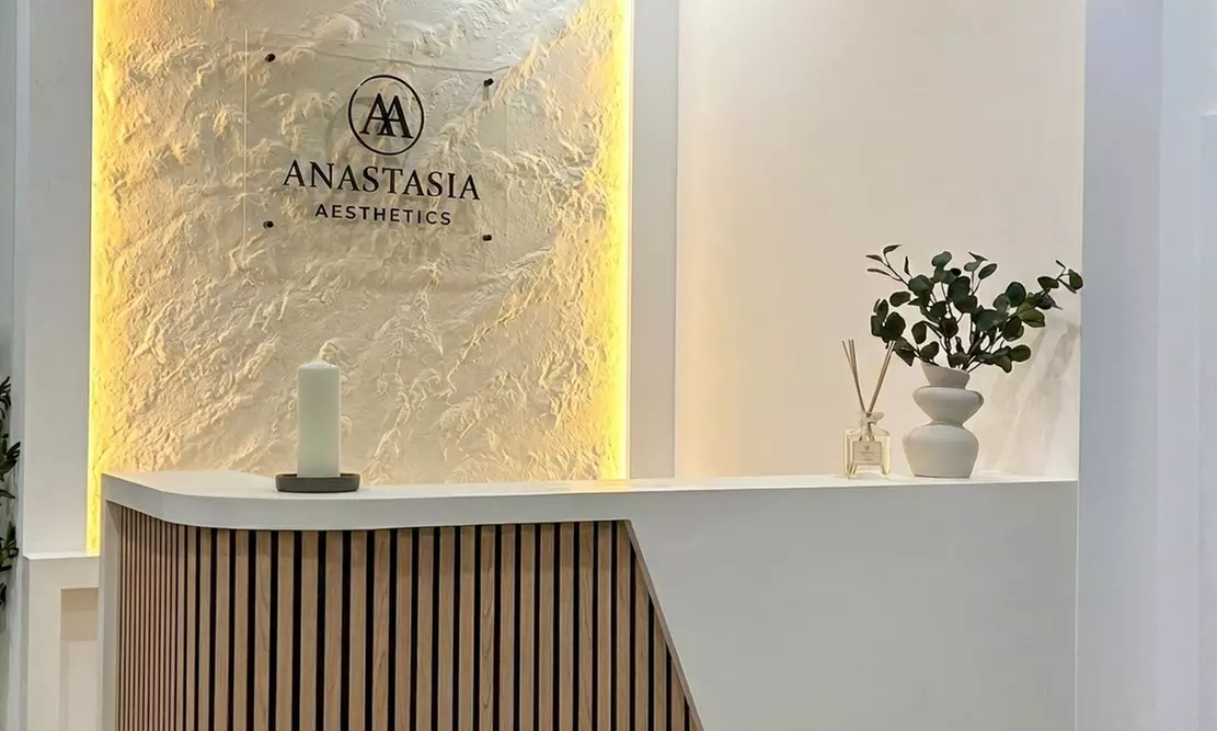 Klassische Ausreinigung, Microneedling oder Aqua-Facial für 1 Person