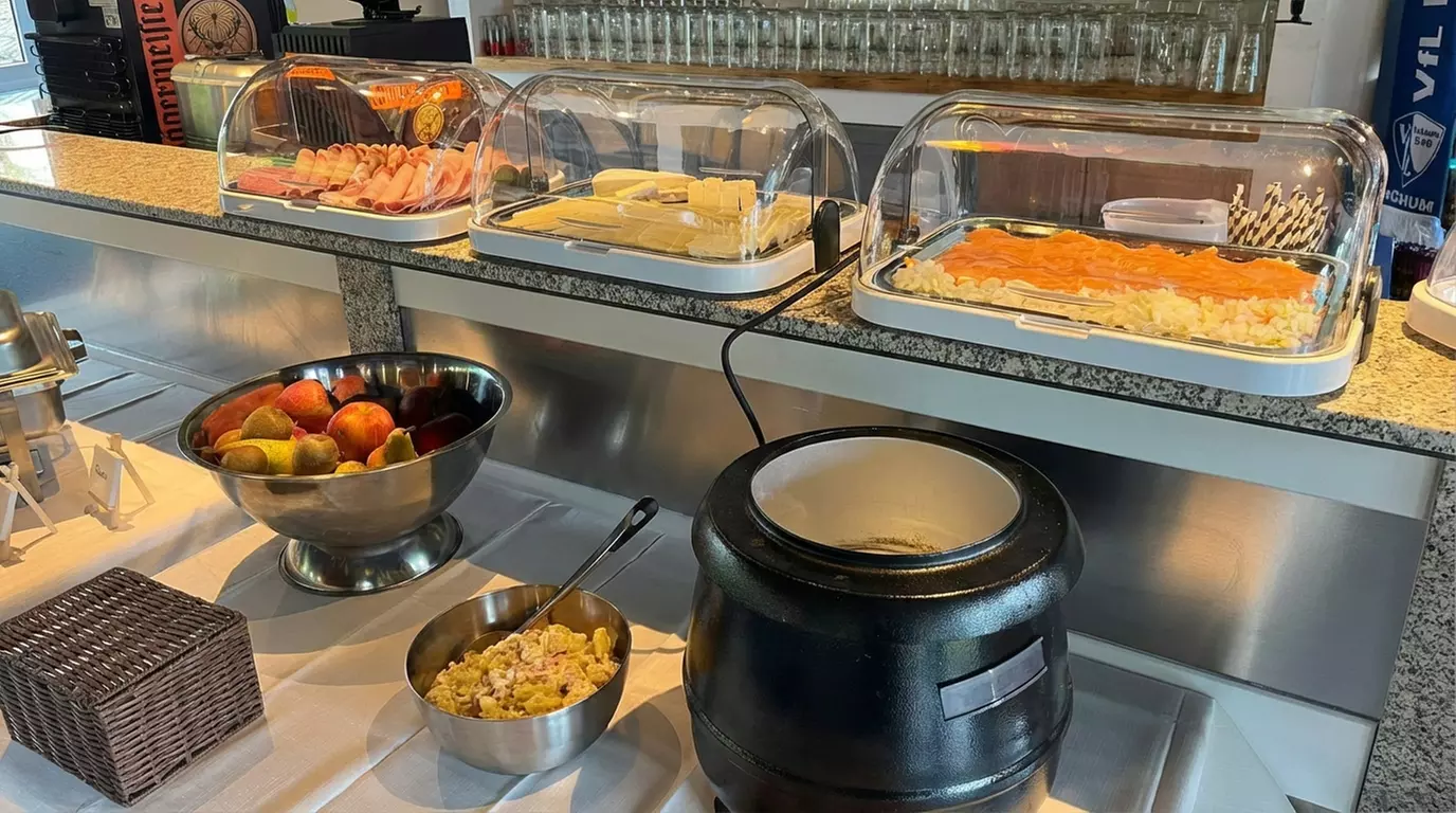 Brunch inkl. Filterkaffee & frischer Orangensaft für 2 oder 4 Personen