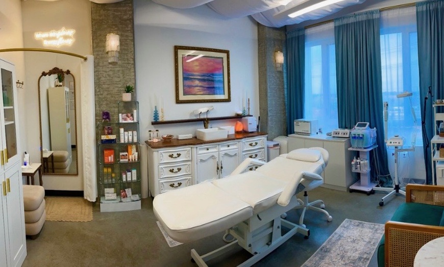 Image 2: Brazilian, Bikini, Underarm or Upper Lip Wax or Brow Wax with Shape