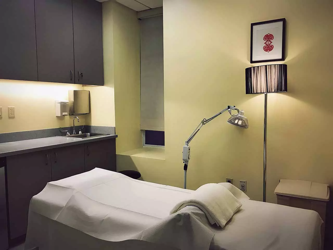 Relax with 60 or 90-Min Chinese Massage at ACA Long Island Sven (Up to 30% Off)