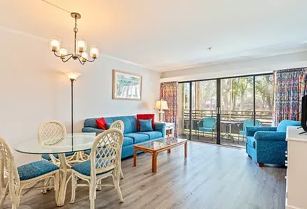 One-Bedroom Lodge Villa