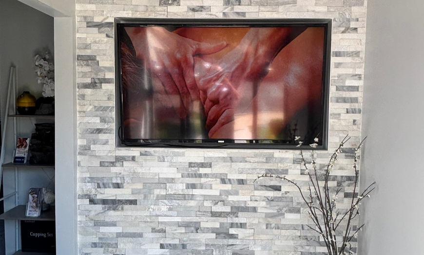 Image 4: Lymphatic Drainage Sessions for Wellness & Recovery