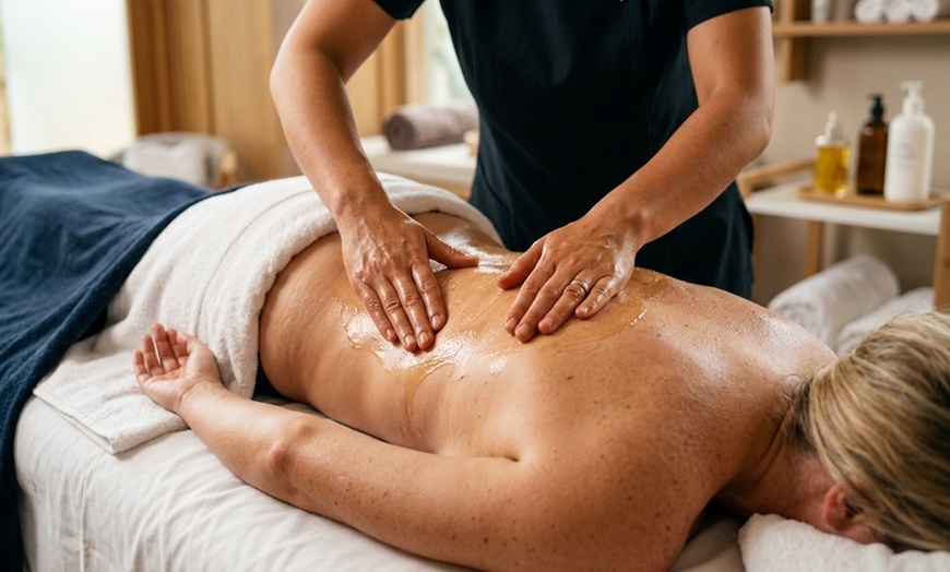 Image 4: Up to 30% Off on Full Body Massage at A Touch of Jazz