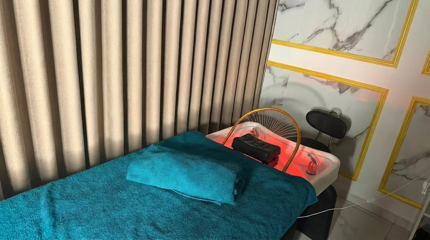 Luxe Japanese head spa ervaring met focus op rust en ontspanning