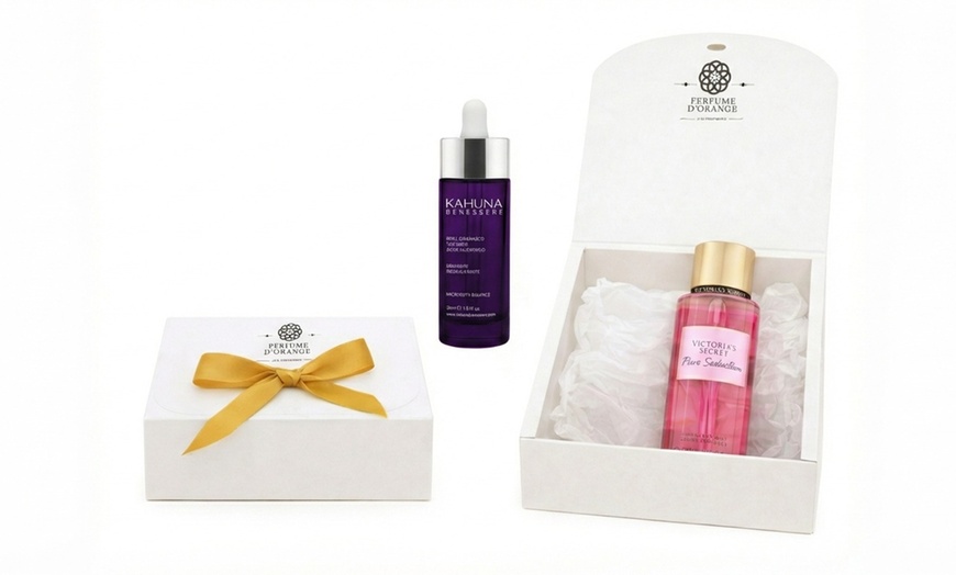 Image 2: Fragranze body mist di Victoria's Secret con siero alla rosa Damascena