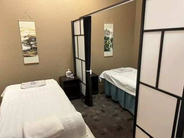 Solo or Couples 60-Min Full Body Massage with Aromatherapy, and More