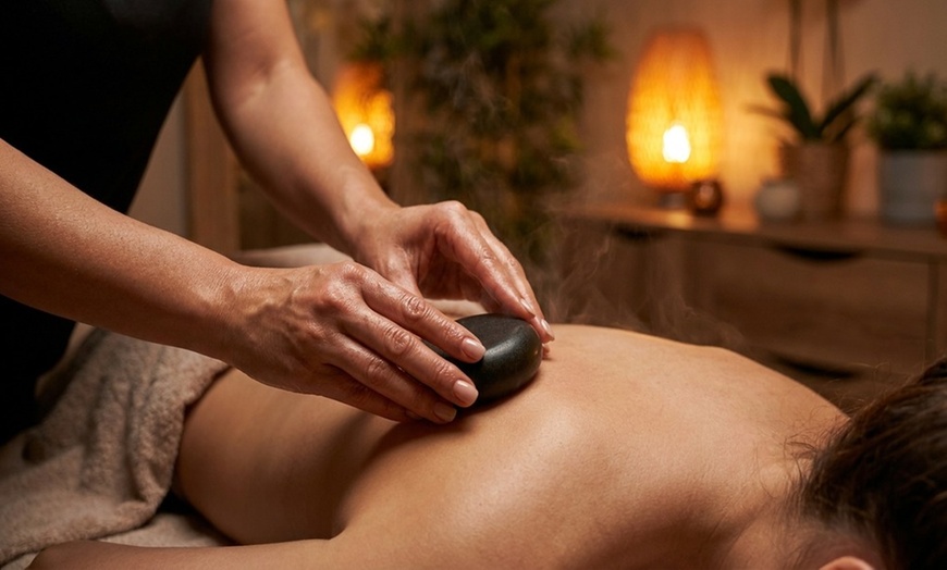 Image 5: Deluxe, Couples Deluxe Bodywork with Hot Stone Treatment 