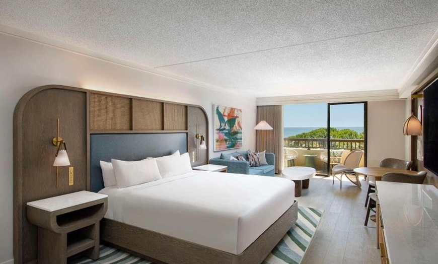 Image 10: Hilton Head Island Beachfront Resort with Spa