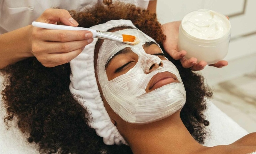 Image 5: Up to 60% Off on Pampering Package at Delicious Spa