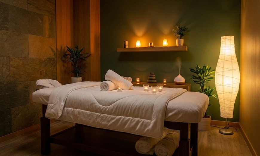 Image 6: Enjoy a Relaxing 60, 75, 90, or 120-Min Massage or Facial Peel & Detox