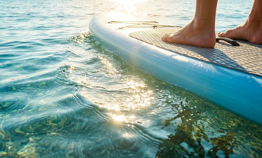 Image 2: Experience Lake Grapevine with $25 Services Valid Monday-Friday