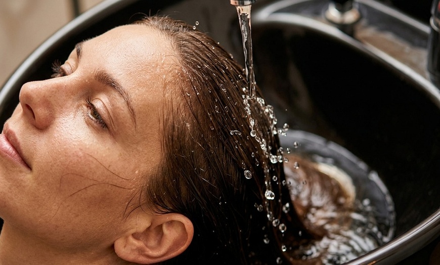 Image 6: 60, 70, or 80-Min Japanese Head Spa & Face Spa Experiences