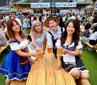 OPENING WEEKEND SPECIAL (Oct 1 - 4)  Admission for 1 with a Large Stein and Draft Beer - Oktoberfest