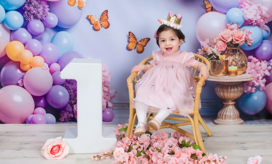 Image 7: Kids Photo Shoots with Digital and Print Options