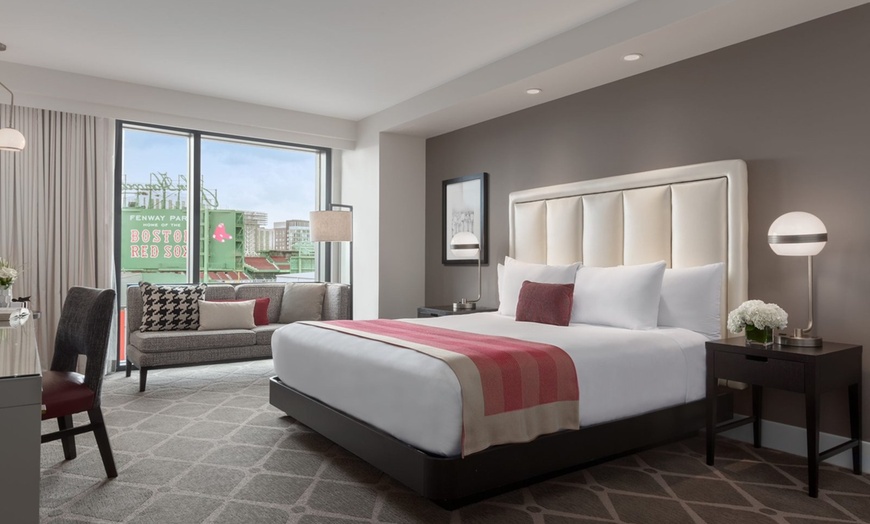Image 28: Boston Hotel near Fenway Park, Kenmore Square
