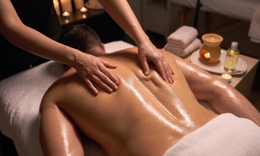 Image 4: Deep Relaxation with Swedish Massage & Hot Stones
