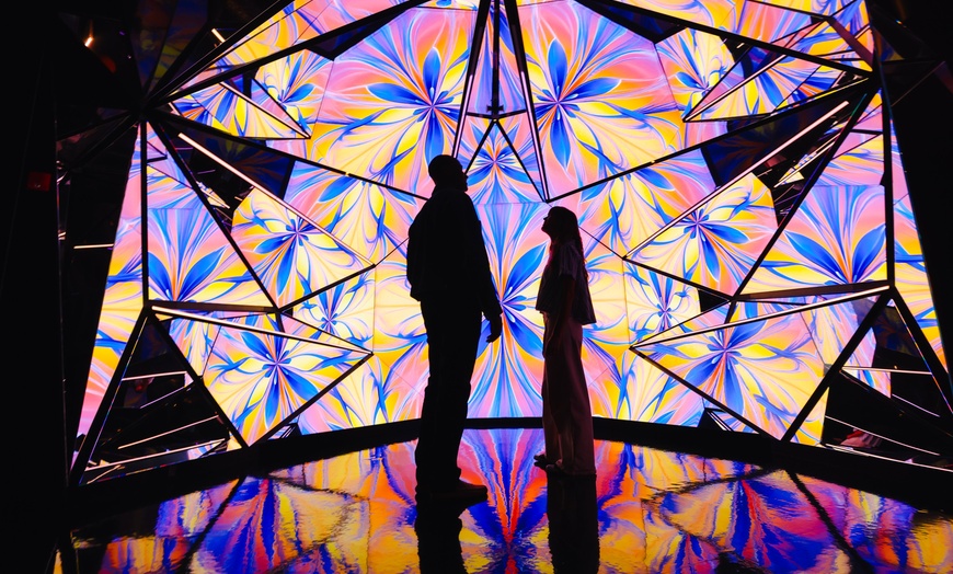 Image 15: Flash Sale! Save on Edge NYC Tickets: Immersive Observation Deck
