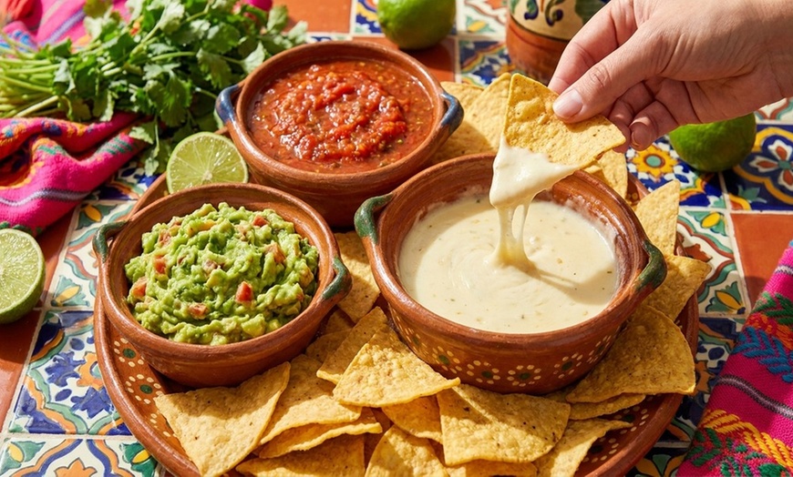 Image 3: Satisfy Your Cravings with $20 or $40 Food and Drink Options