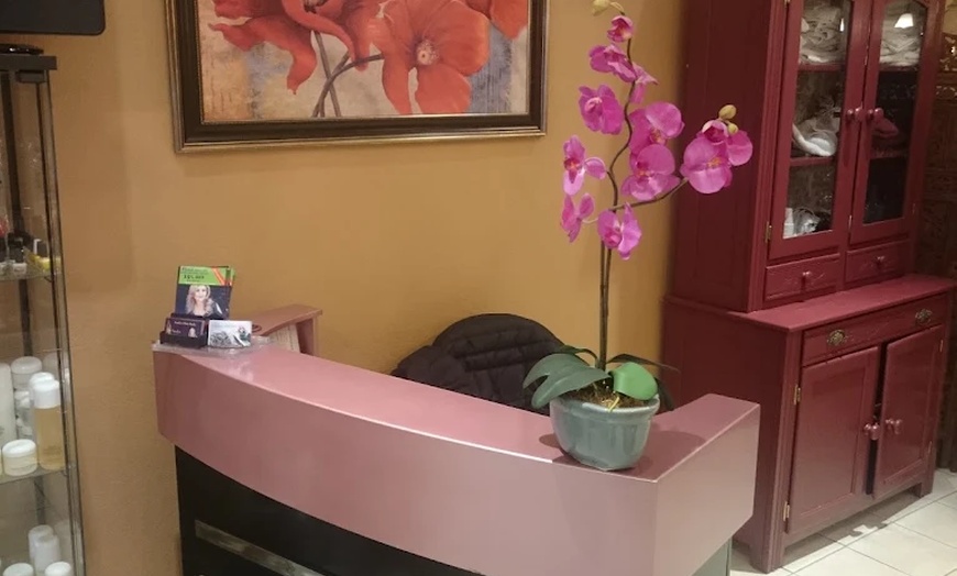 Image 4: Experience Natural Sugaring with 2 Brazilian Bikini Options