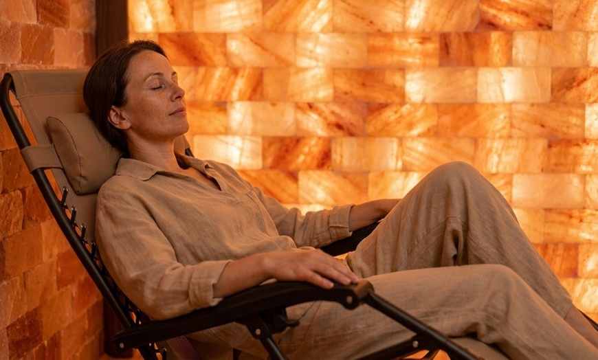 Image 5: Clear up Your Skin and Lungs with Halotherapy!