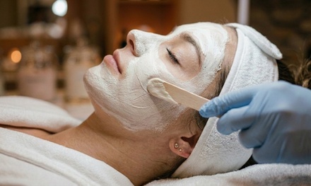 60-Minute Essential Glow Facial - Sunset Glow Sugar and Skin