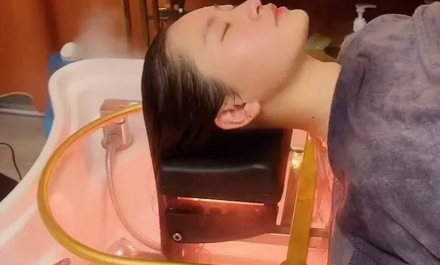 Image 2: Ultimate Head Spa & Massage — Up to 55% Off at Luxury Spa