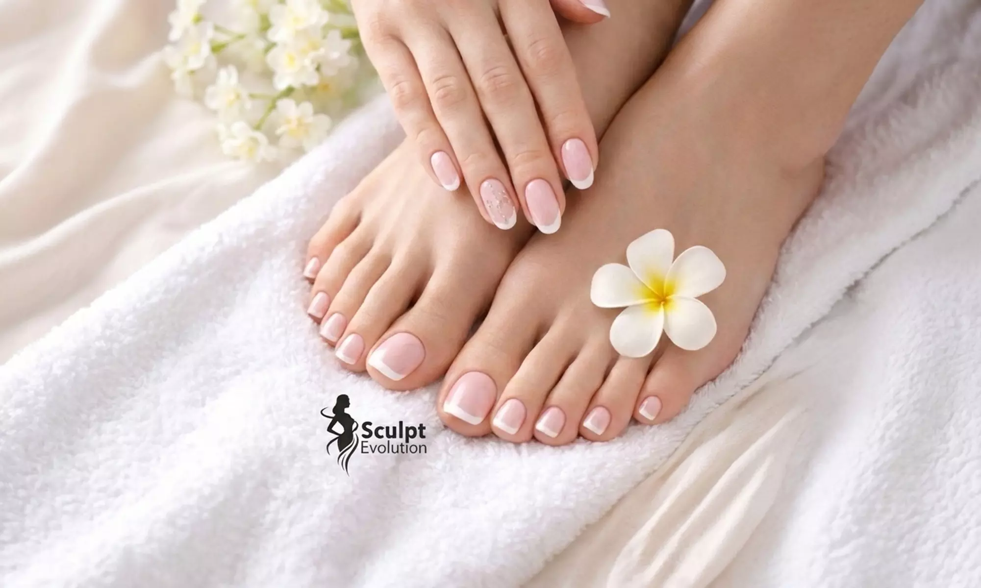Manicure hybrydowy lub pakiet manicure + pedicure hybrydowy