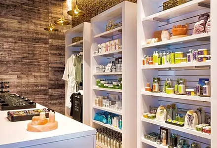 Spa & Salon