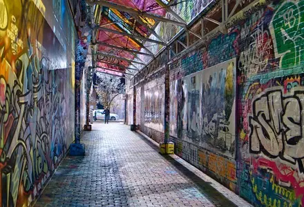 Graffiti Alley (Modica Way)
