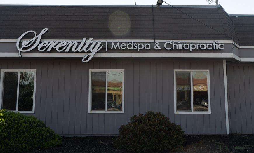 Image 2: 20, or 40 Units of Botox, or 20 Units of Botox & One CC of Juvederm at Serene MedSpa